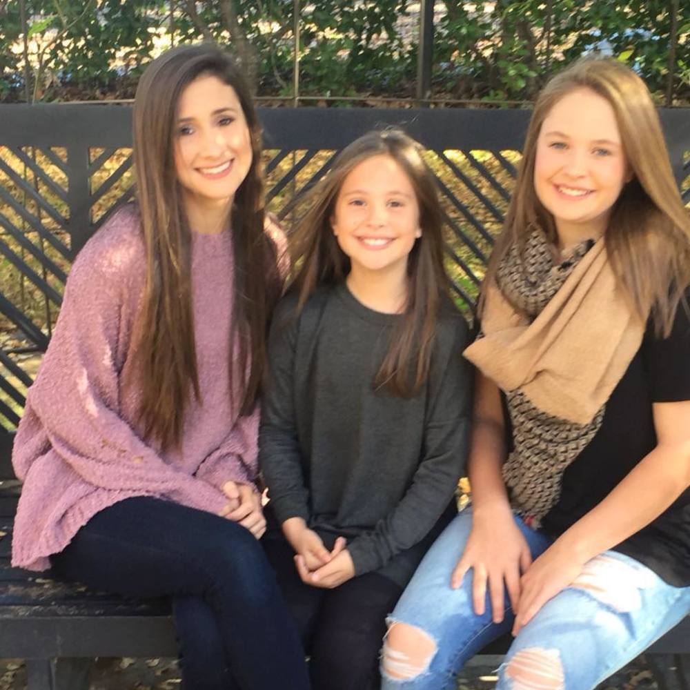 Meet your Posher, Holly